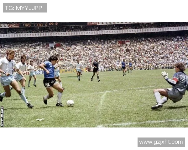 125名优秀足球明星的传奇故事与辉煌成就全解析