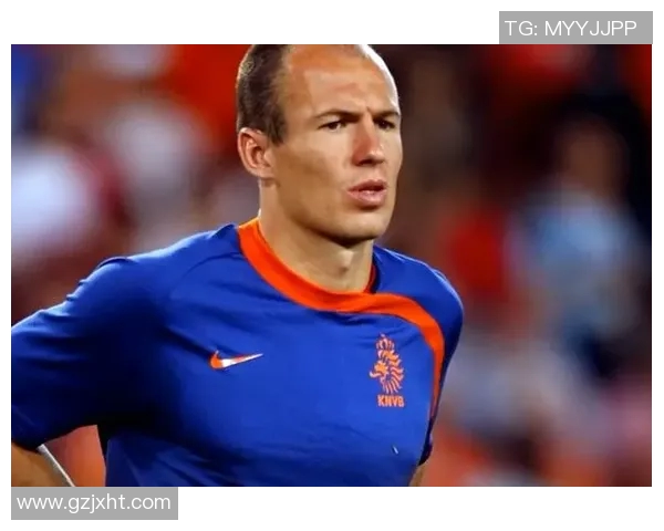 荷兰足球传奇罗本精彩瞬间回顾与经典图片分享