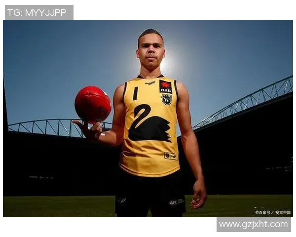 英国足球明星中的国籍之争与传奇人物盘点