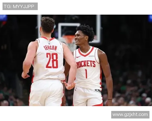 2016年NBA季后赛鹈鹕与火箭激战回顾精彩瞬间与关键时刻分析 2016年NBA季后赛鹈鹕与火箭激战回顾精彩瞬间与关键时刻分析