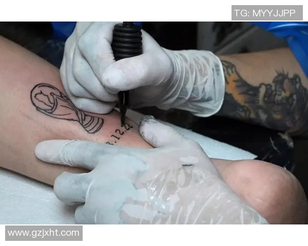 世界杯足球明星纹身全景解析揭示他们背后的故事与意义